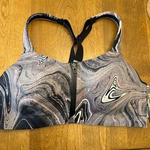 Victoria Secret front close Sports Bra